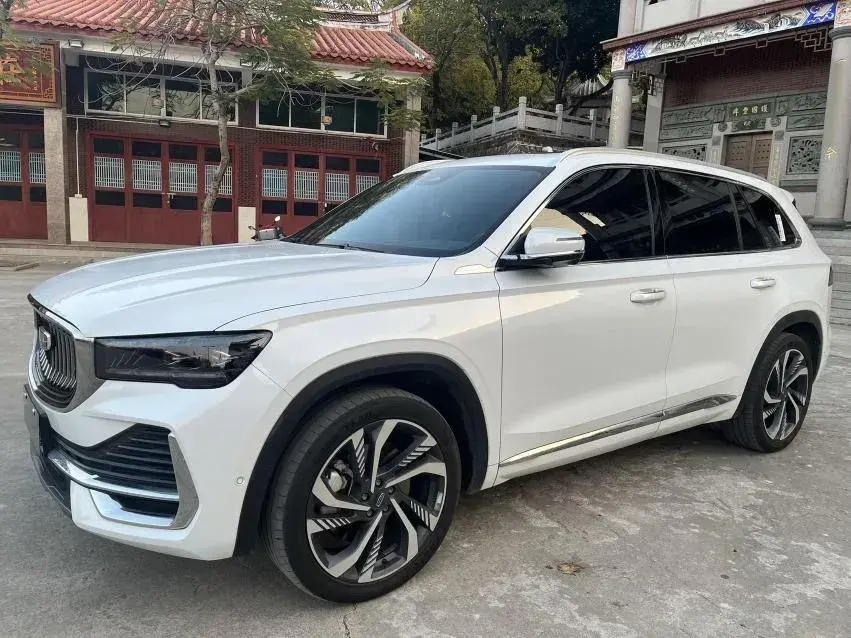 2021 Geely Monjaro 2.0T 238HP L4 8AT