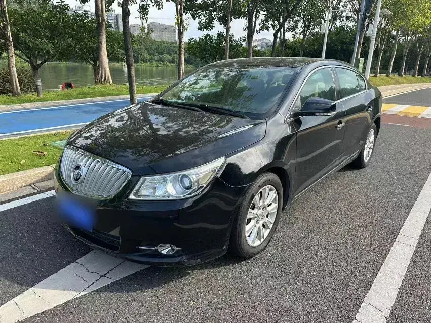 2012 Buick Larcosse 2.4L 186HP L4 6AT