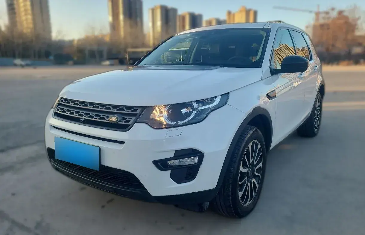 2016 Land Rover Discovery Sport 2.0T 241HP L4 9AT