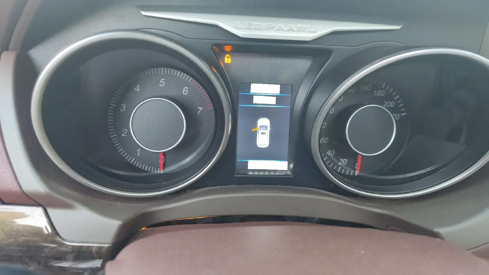 2017 Leopaard CS10 1.5T 150HP L4 CVT,autocango,china used car exporter,china ev exporter,chinese used car exporter,chinese used ev exporter