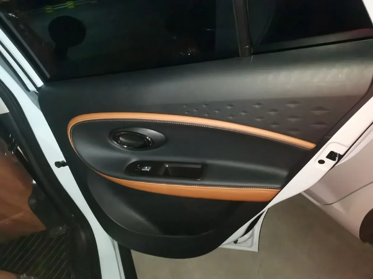 2024 JAC EV YiWei 3 BEV 41KWH,autocango,china used car exporter,china ev exporter,chinese used car exporter,chinese used ev exporter