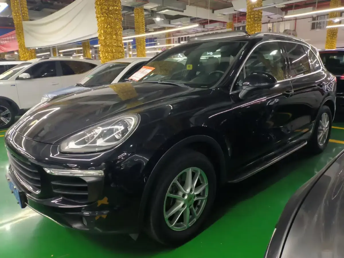 2016 Porsche Cayenne 3.0T 333HP V6 8AT