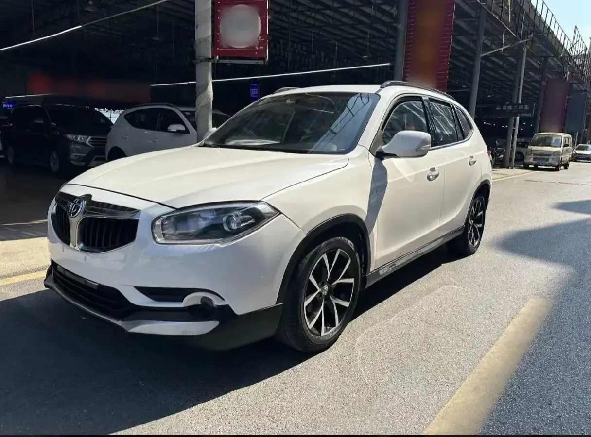 2014 Brilliance Auto V5 1.5T 150HP L4 5AT