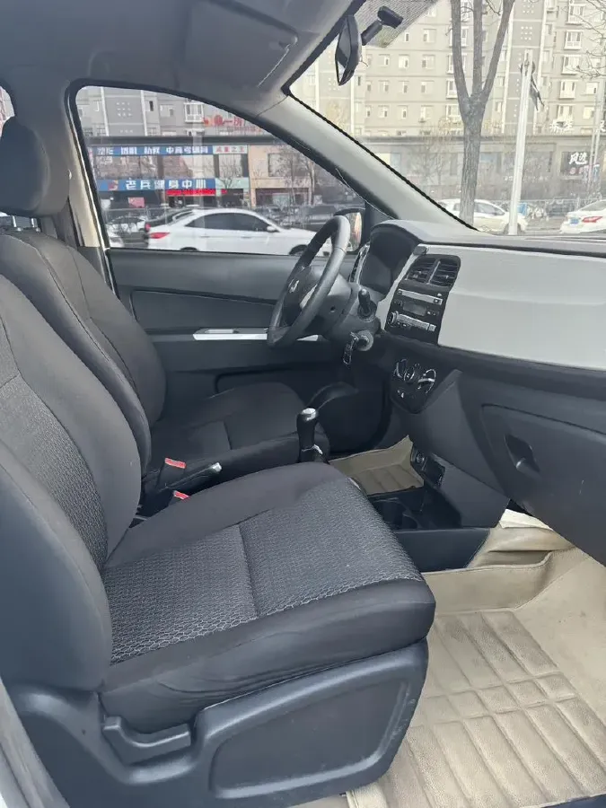 2015 ChangAn Oshan Eulove 1.2L 90HP L4 5MT,autocango,china used car exporter,china ev exporter,chinese used car exporter,chinese used ev exporter