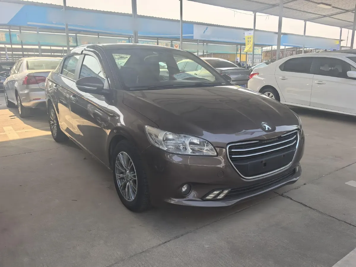 2014 Peugeot 301 1.6L 117HP L4 4AT,autocango,china used car exporter,china ev exporter,chinese used car exporter,chinese used ev exporter