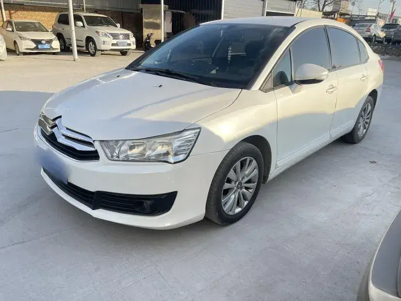 2014 Citroen C-Quatre 1.6L 117HP L4 5MT