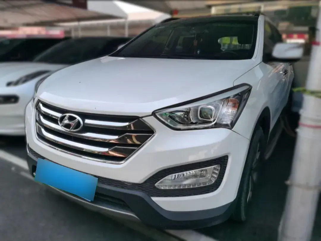 2013 Hyundai Santafe 2.4L 189HP L4 6AT