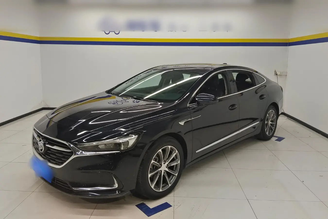 2021 Buick Larcosse 2.0T 237HP L4 9AT