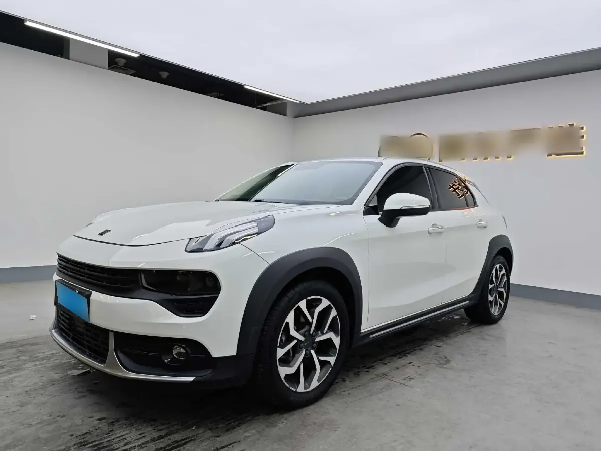 2019 LYNK&CO 02 2.0T 190HP L4 6AT