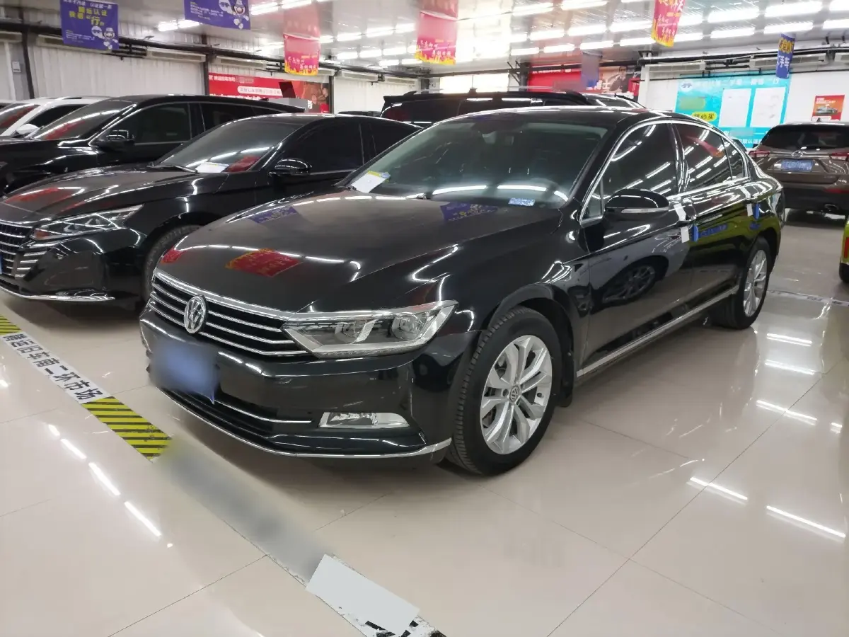 2019 Volkswagen Magotan 2.0T 186HP L4 7DCT