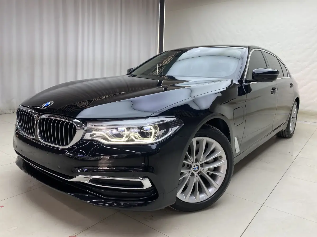 2020 BMW 5 Series 2.0T 184HP L4 8AT PHEV 17.7KWH