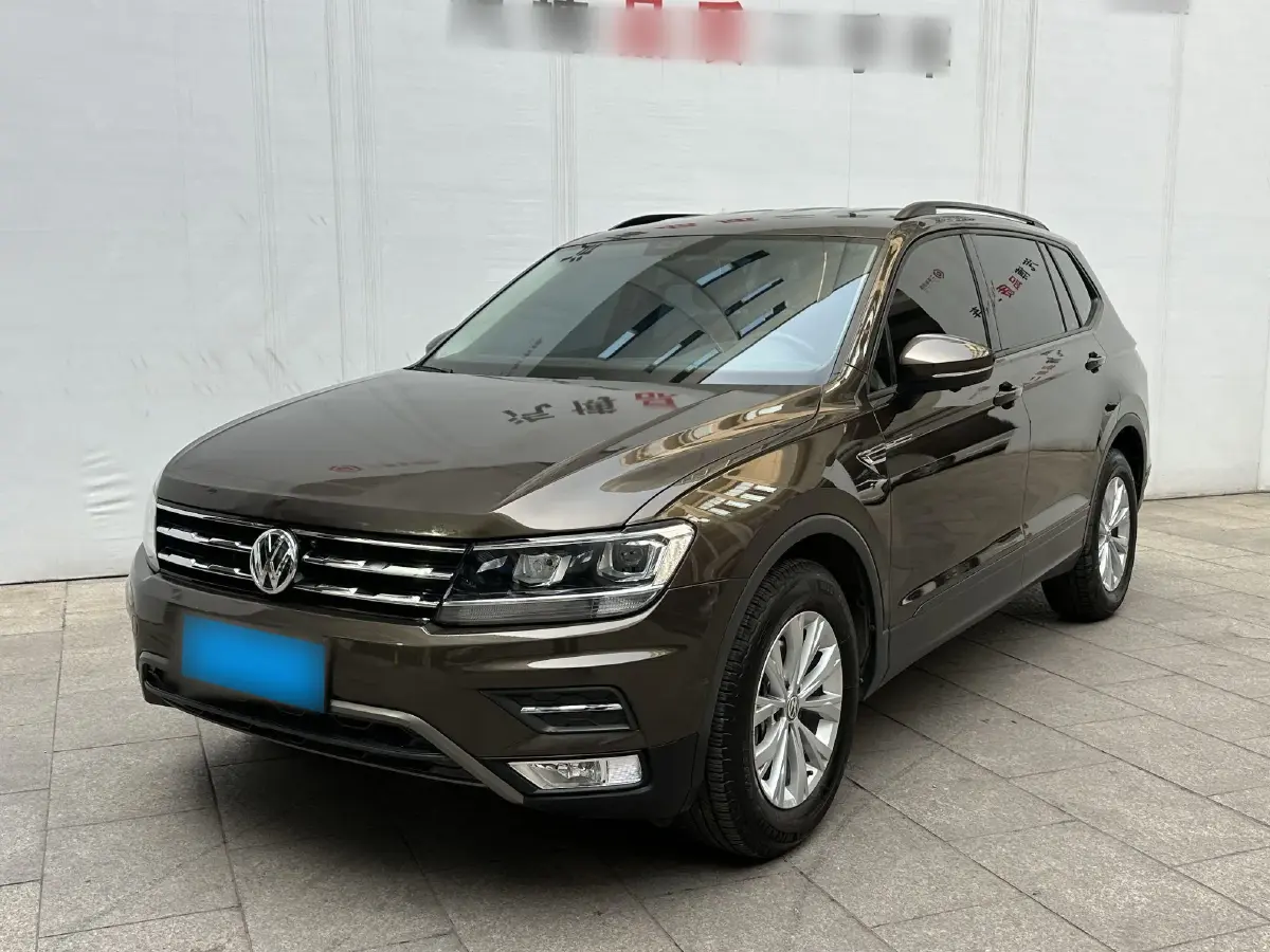 2018 Volkswagen Tiguan L 2.0T 186HP L4 7DCT