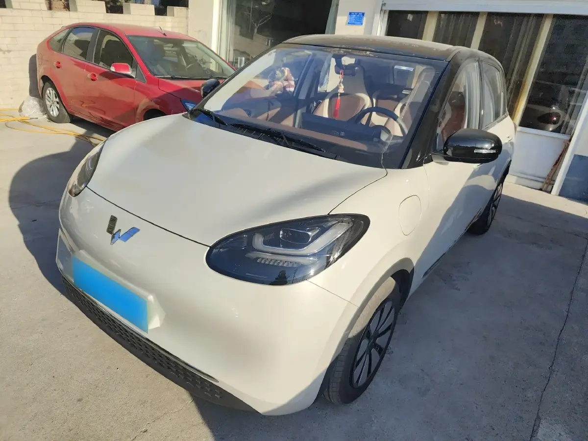 2024 WuLing BinGuo BEV 31.9KWH