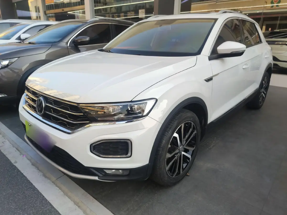 2020 Volkswagen T-Roc 1.4T 150HP L4 7DCT