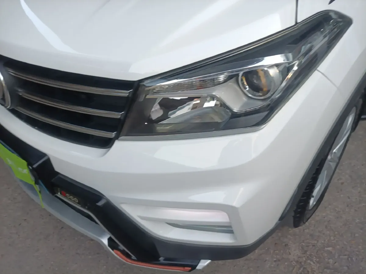 2019 DongFeng Fengon Fengon S560 1.8L 139HP L4 CVT,autocango,china used car exporter,china ev exporter,chinese used car exporter,chinese used ev exporter