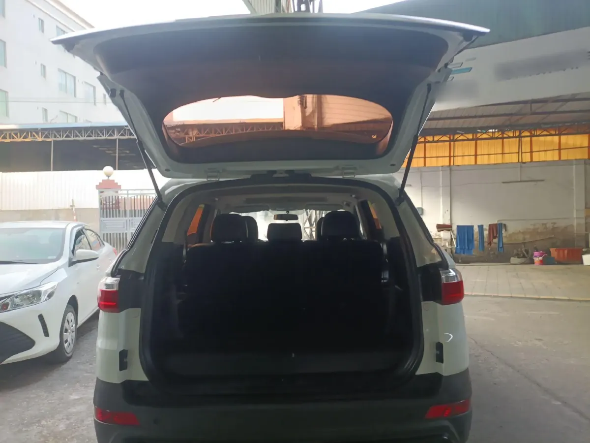 2019 DongFeng Fengon Fengon S560 1.8L 139HP L4 CVT,autocango,china used car exporter,china ev exporter,chinese used car exporter,chinese used ev exporter