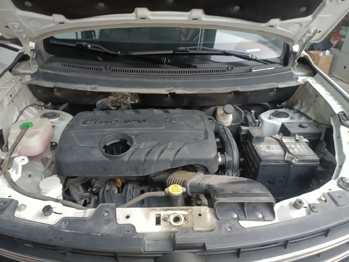 2019 DongFeng Fengon Fengon S560 1.8L 139HP L4 CVT,autocango,china used car exporter,china ev exporter,chinese used car exporter,chinese used ev exporter