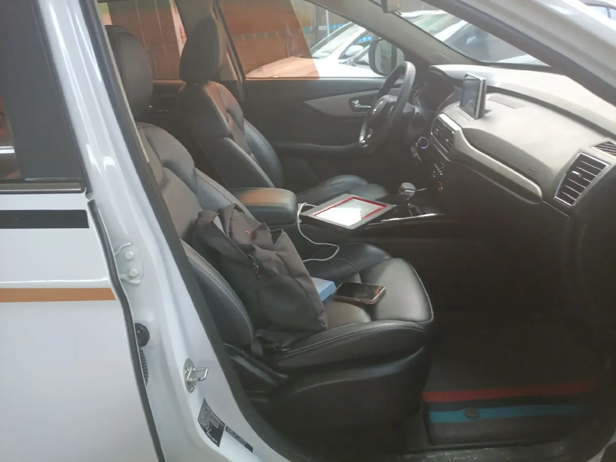 2019 DongFeng Fengon Fengon S560 1.8L 139HP L4 CVT,autocango,china used car exporter,china ev exporter,chinese used car exporter,chinese used ev exporter