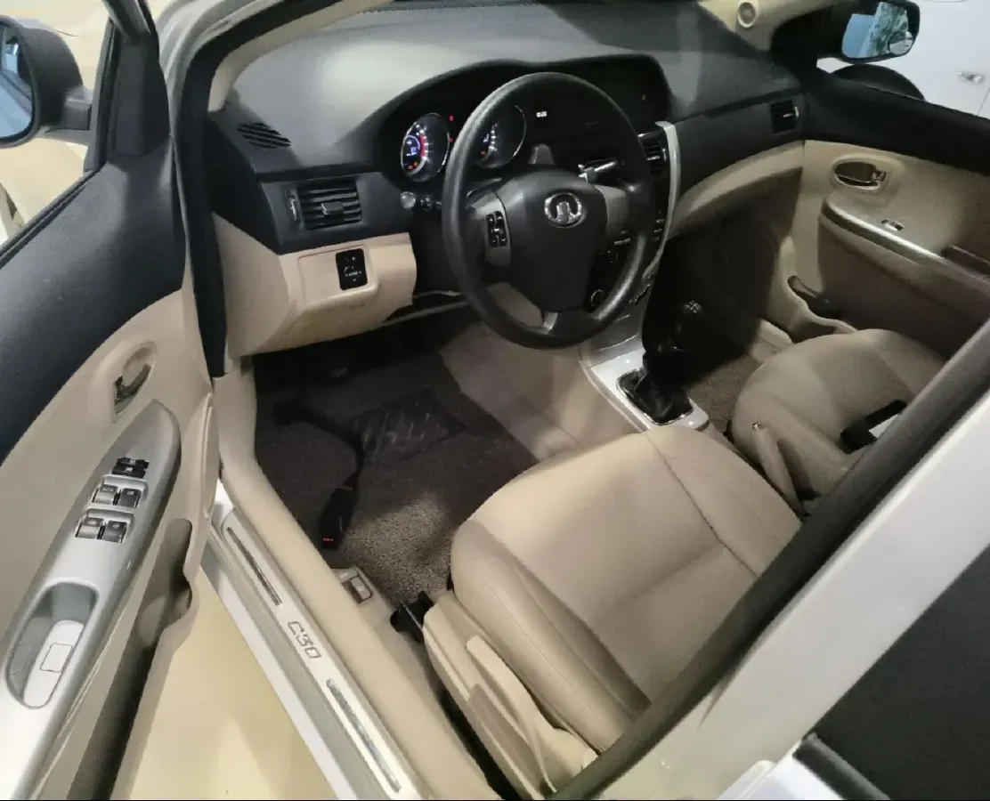 2013 Great Wall C30 1.5L 106HP L4 5MT,autocango,china used car exporter,china ev exporter,chinese used car exporter,chinese used ev exporter
