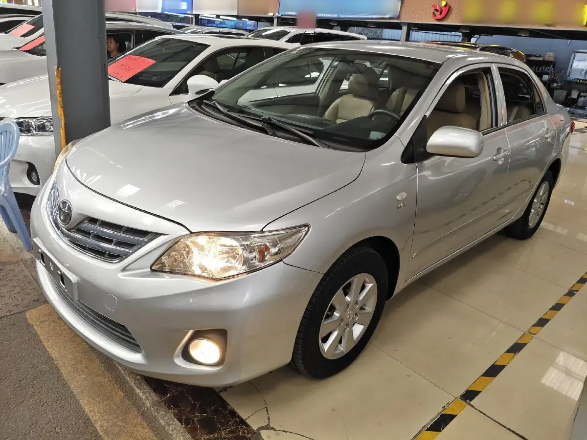 2011 Toyota Corolla 1.6L 122HP L4 4AT