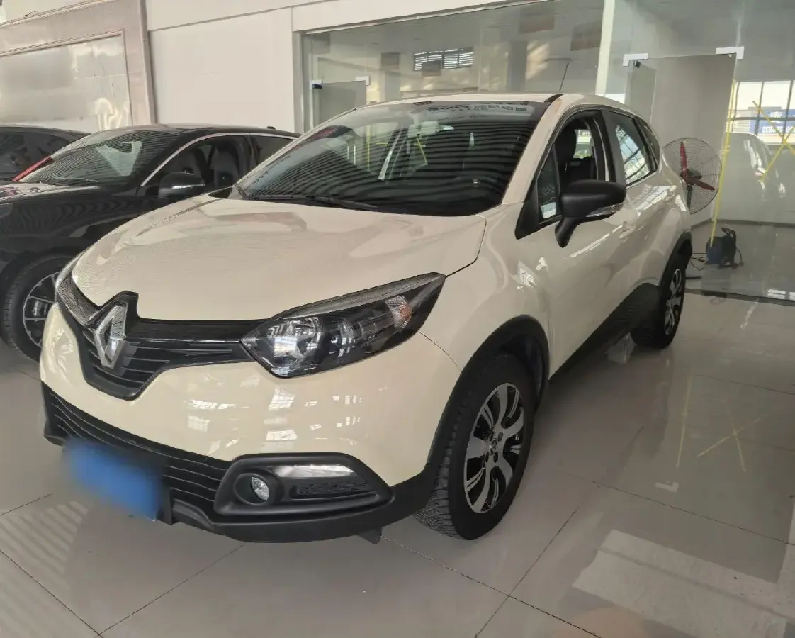 2015 Renault Captur 1.2T 116HP L4 6DCT