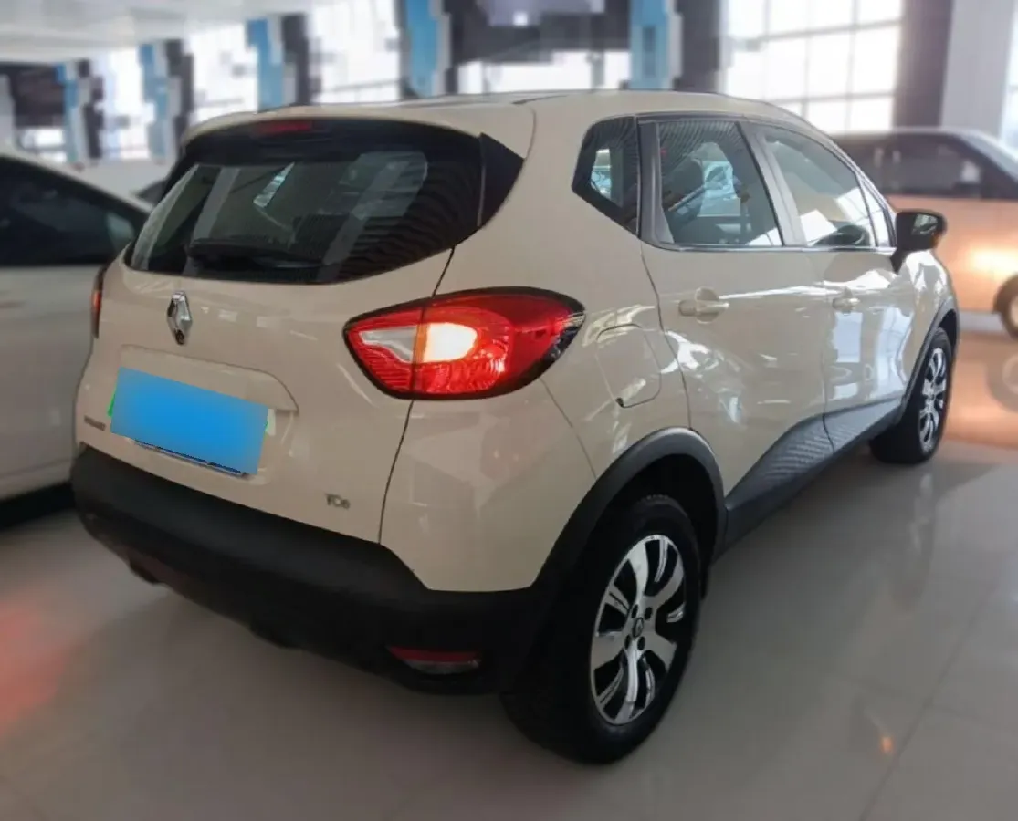 2015 Renault Captur 1.2T 116HP L4 6DCT,autocango,china used car exporter,china ev exporter,chinese used car exporter,chinese used ev exporter