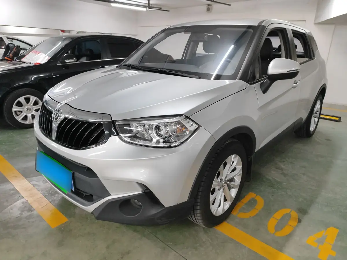 2016 Brilliance Auto V3 1.5L 112HP L4 5MT