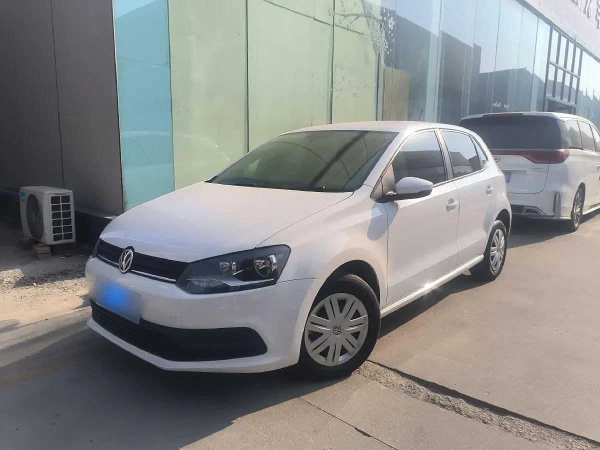 2018 Volkswagen Polo 1.5L 110HP L4 6AT