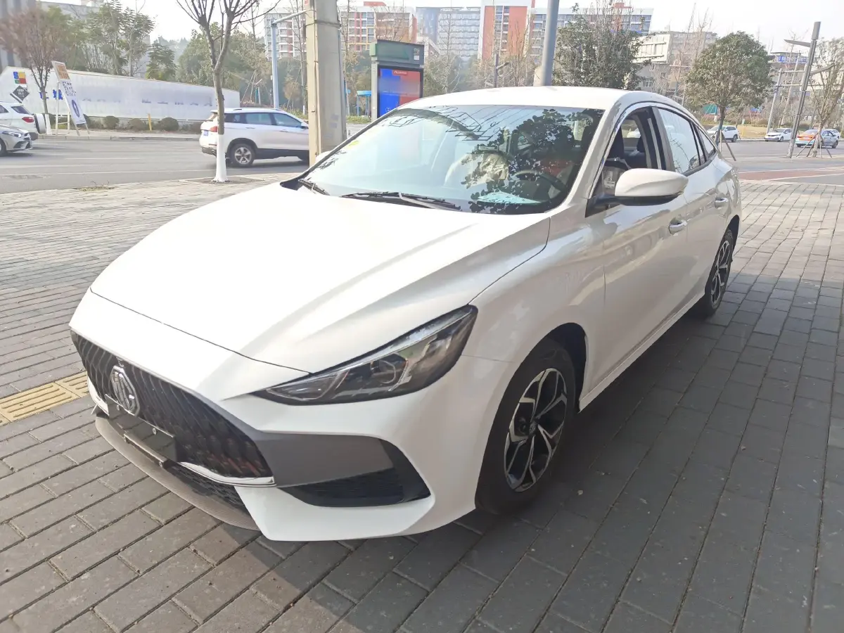 2023 MG 5 1.5L 129HP L4 5MT
