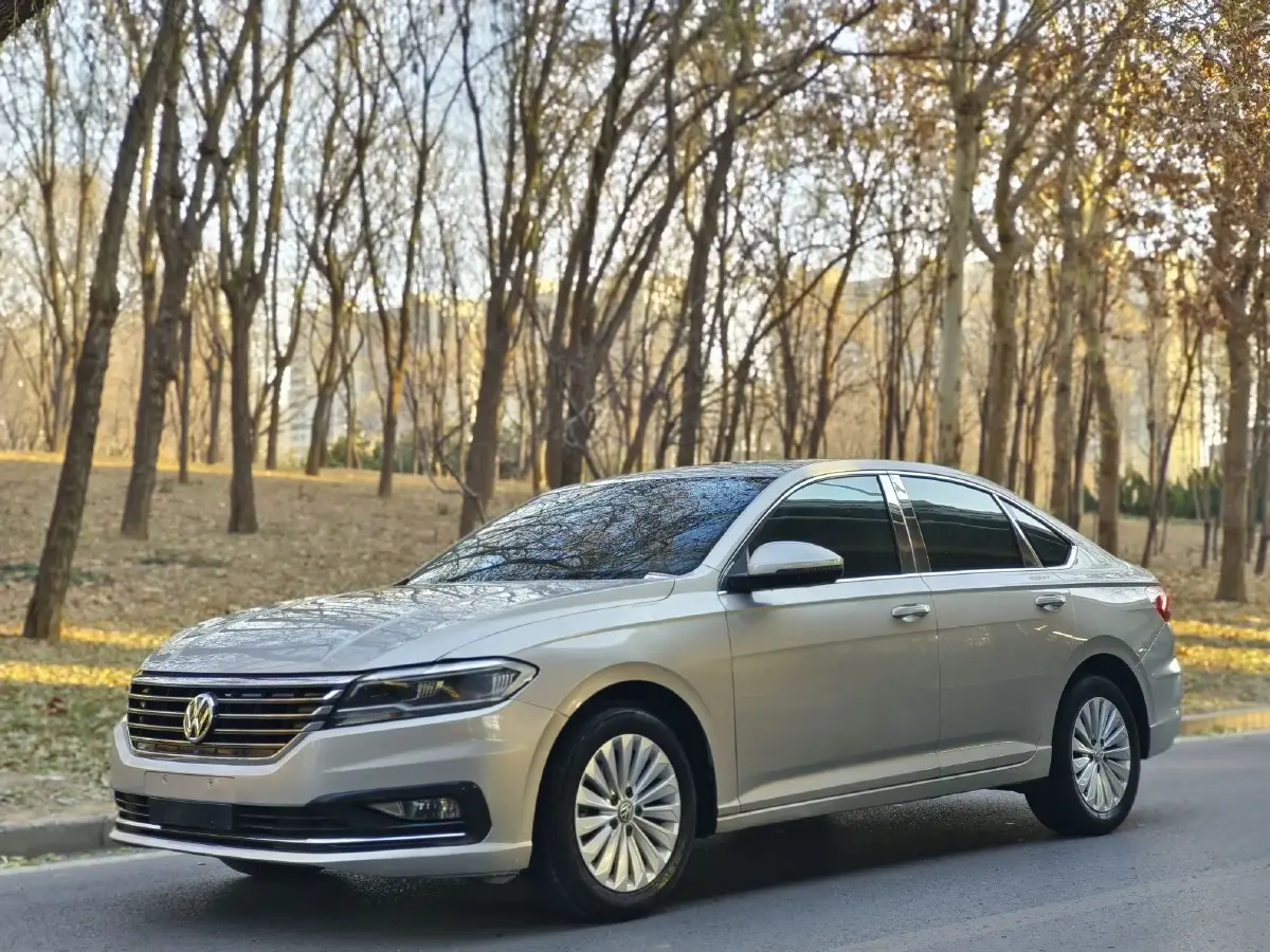 2019 Volkswagen Lavida 1.5L 113HP L4 5MT