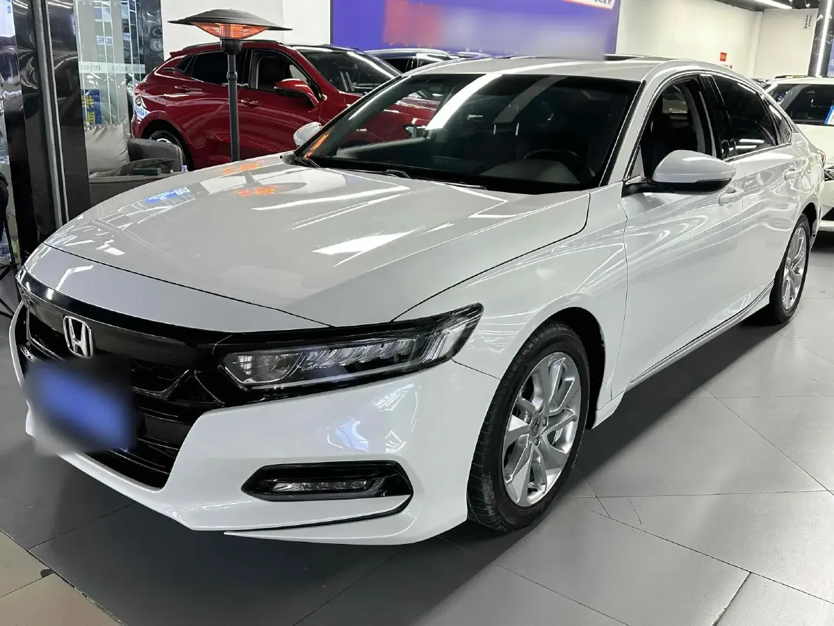 2018 Honda Accord 1.5T 194HP L4 CVT