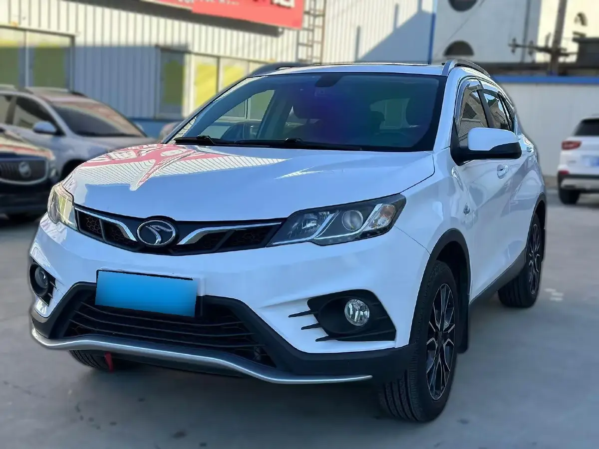 2016 Soueast DX3 1.5L 120HP L4 5MT