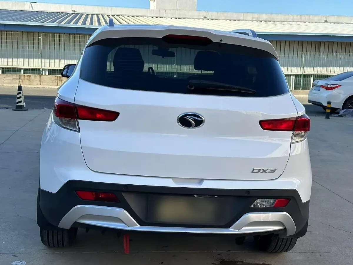 2016 Soueast DX3 1.5L 120HP L4 5MT,autocango,china used car exporter,china ev exporter,chinese used car exporter,chinese used ev exporter