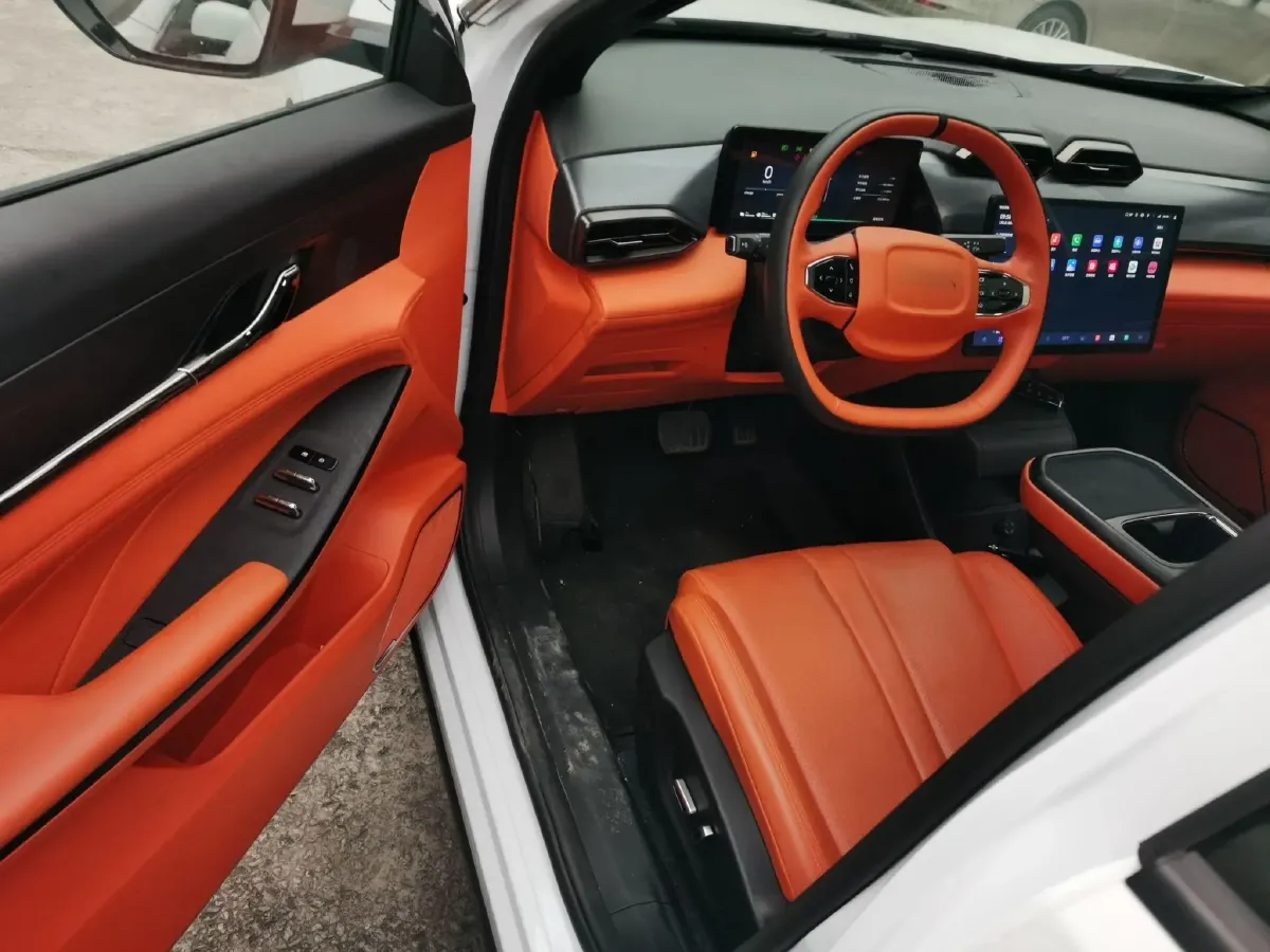 2024 DongFeng Aeolus L7 1.5T 154HP L4 4DHT PHEV 30.3KWH,autocango,china used car exporter,china ev exporter,chinese used car exporter,chinese used ev exporter