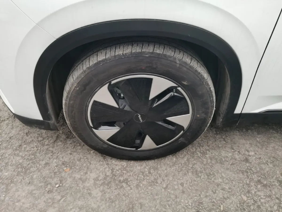 2024 DongFeng Aeolus L7 1.5T 154HP L4 4DHT PHEV 30.3KWH,autocango,china used car exporter,china ev exporter,chinese used car exporter,chinese used ev exporter