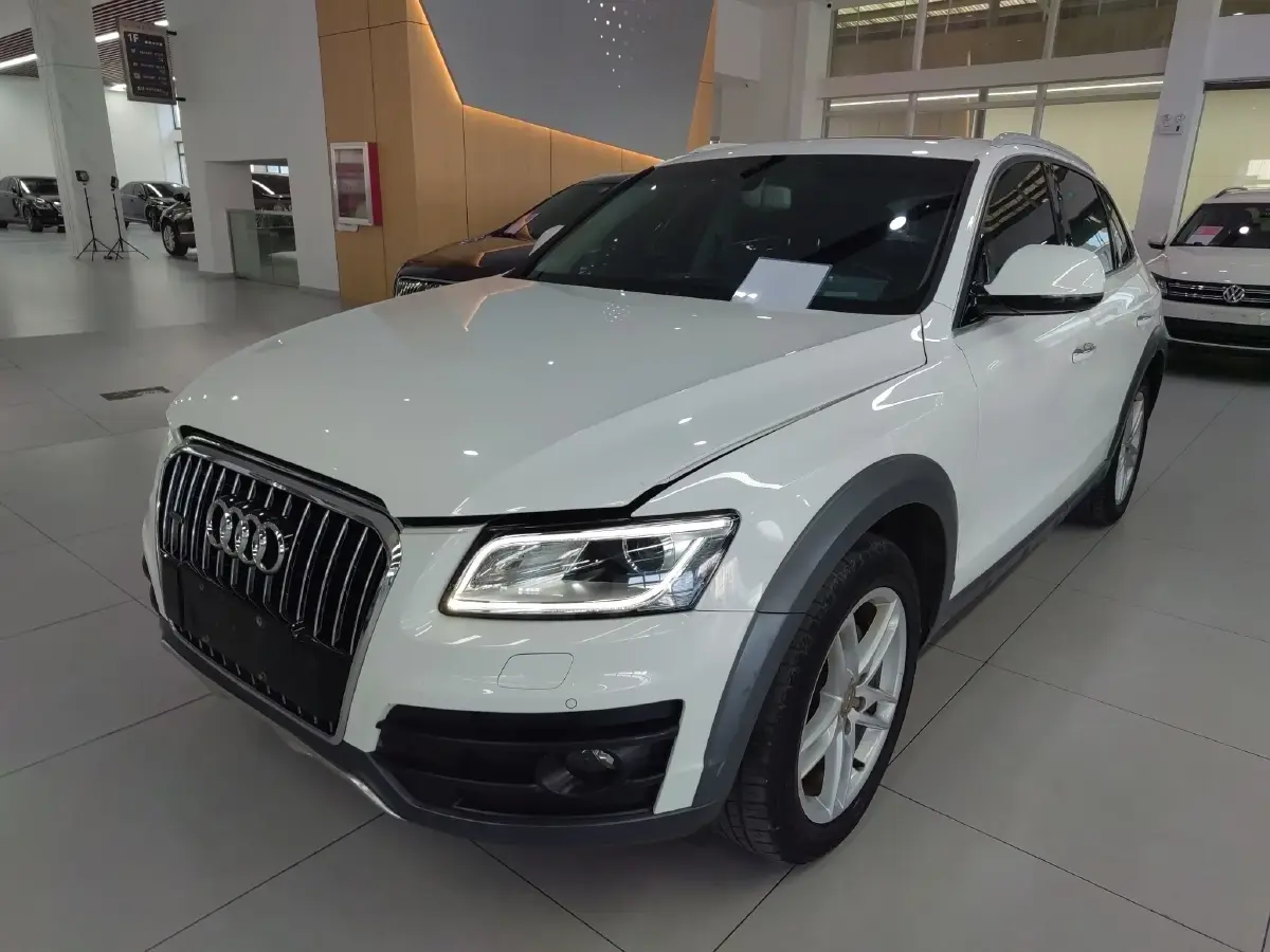 2017 Audi Q5 2.0T 230HP L4 8AT