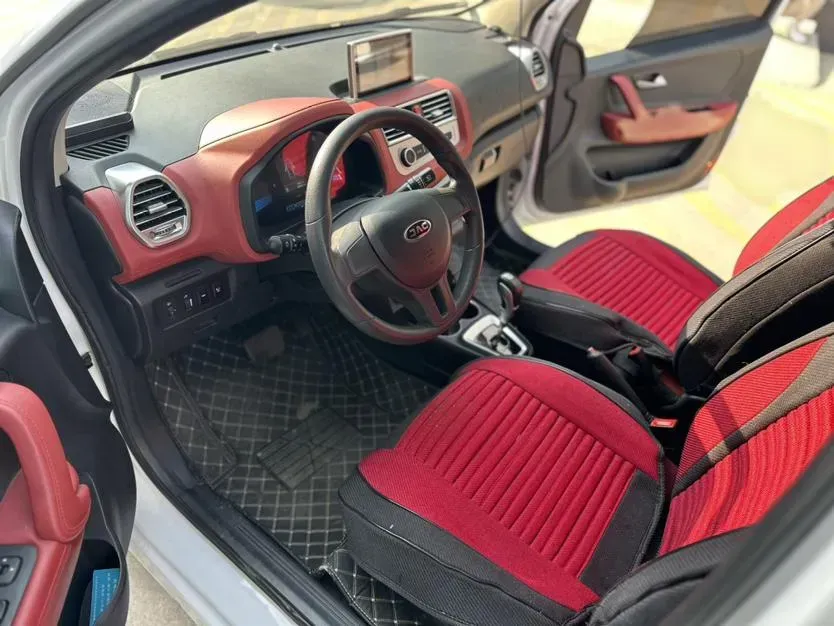 2017 JAC iEV6E BEV 19.66KWH,autocango,china used car exporter,china ev exporter,chinese used car exporter,chinese used ev exporter