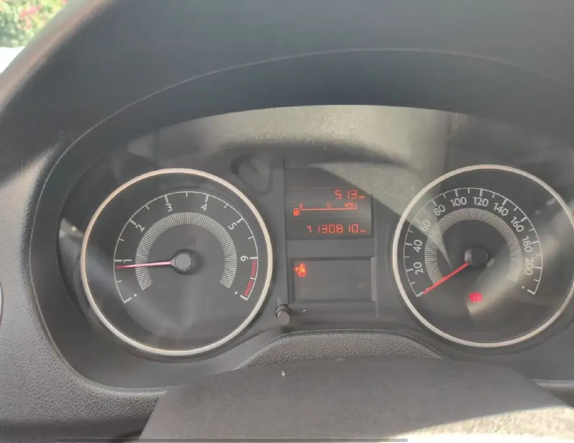 2014 Peugeot 301 1.6L 117HP L4 5MT,autocango,china used car exporter,china ev exporter,chinese used car exporter,chinese used ev exporter