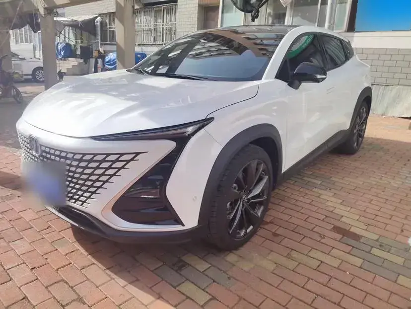 2020 ChangAn UNI-T 1.5T 180HP L4 7DCT