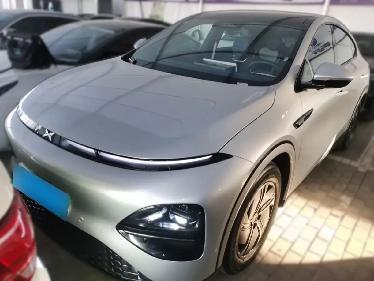 2023 Xpeng G6 BEV 66KWH