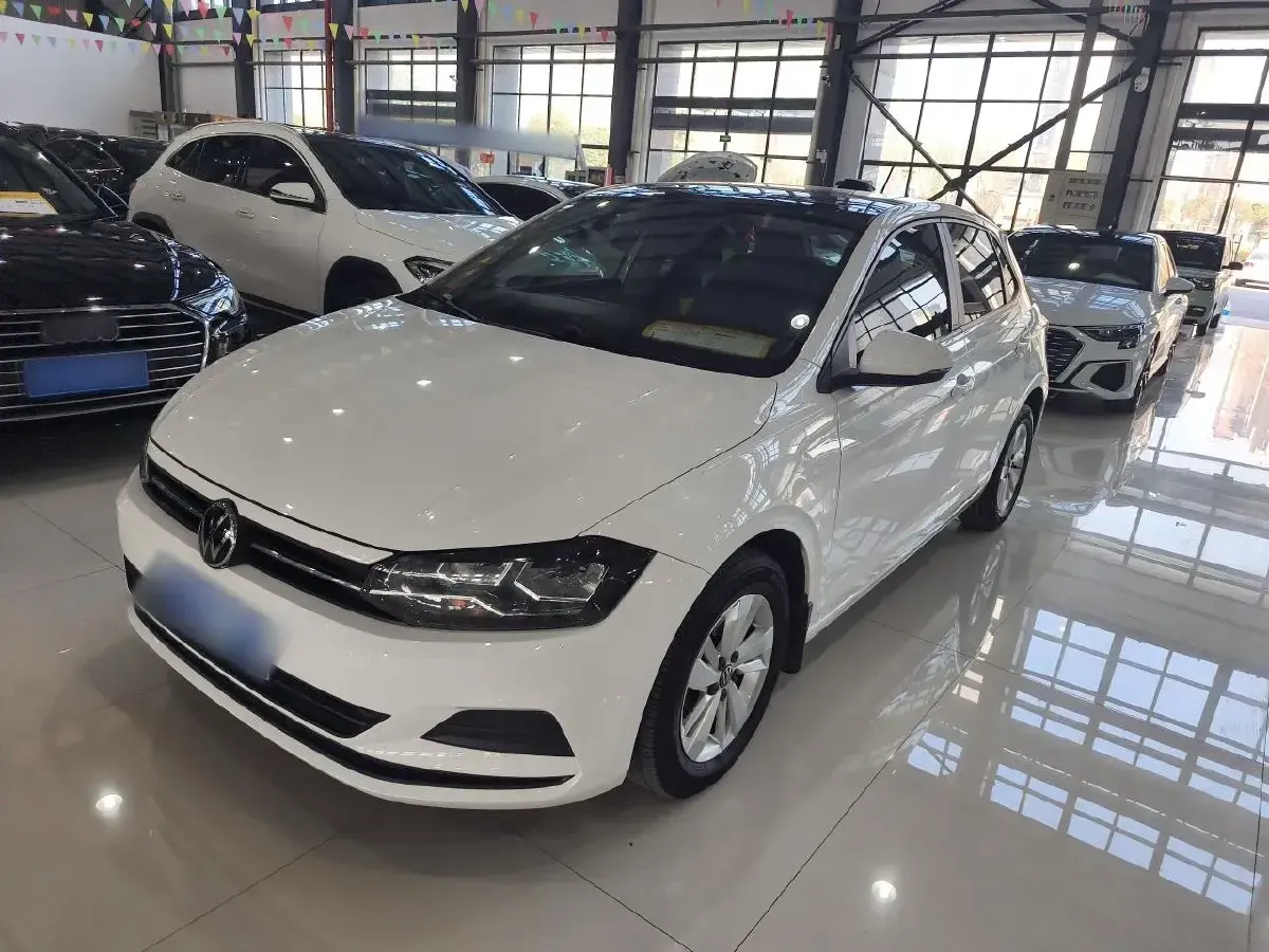 2021 Volkswagen Polo 1.5L 113HP L4 6AT
