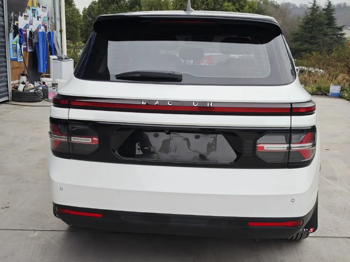 2019 BaoJun RM-5 1.5T 147HP L4 CVT,autocango,china used car exporter,china ev exporter,chinese used car exporter,chinese used ev exporter