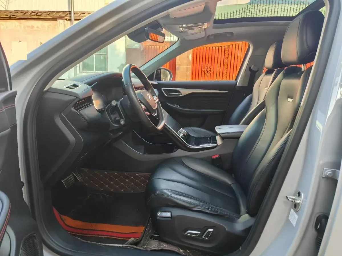 2021 Rising Auto MARVEL R 2AT BEV 69.9KWH,autocango,china used car exporter,china ev exporter,chinese used car exporter,chinese used ev exporter