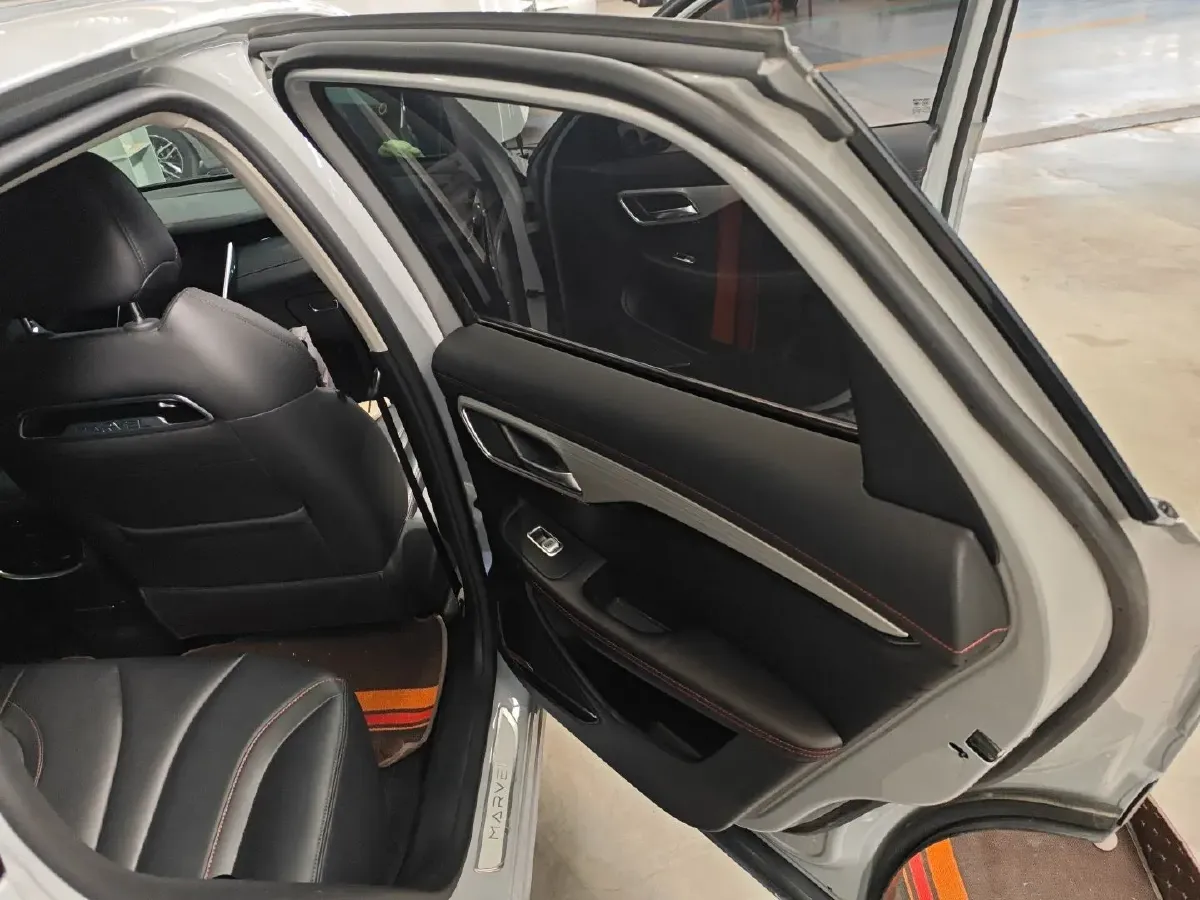 2021 Rising Auto MARVEL R 2AT BEV 69.9KWH,autocango,china used car exporter,china ev exporter,chinese used car exporter,chinese used ev exporter