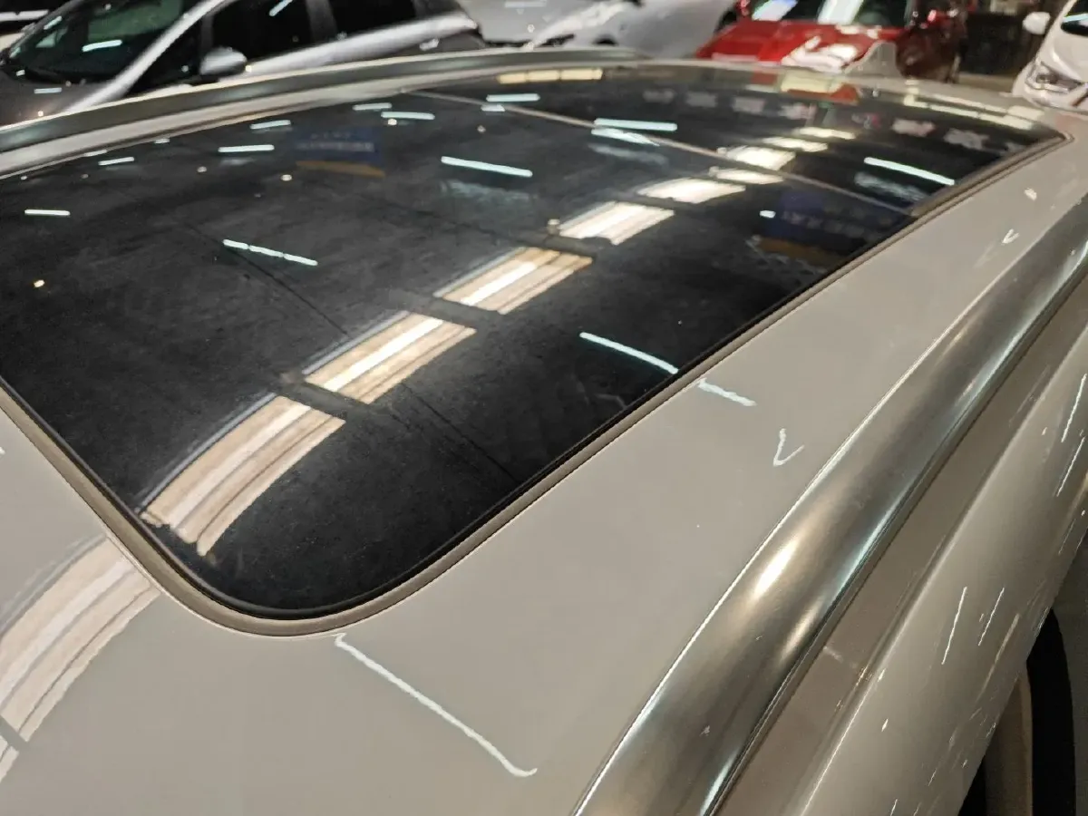 2021 Rising Auto MARVEL R 2AT BEV 69.9KWH,autocango,china used car exporter,china ev exporter,chinese used car exporter,chinese used ev exporter