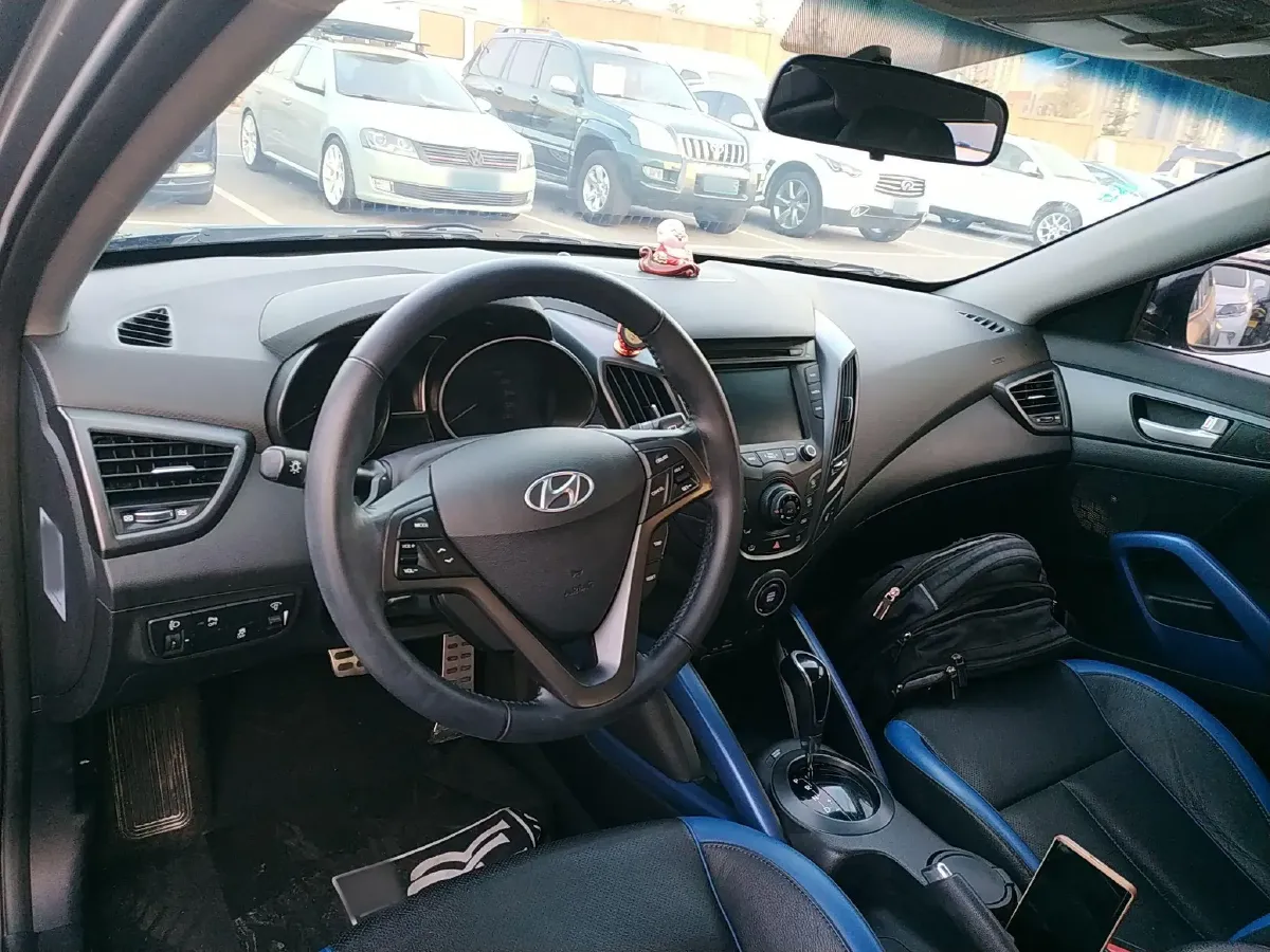 2012 Hyundai Veloster 1.6T 204HP L4 6AT,autocango,china used car exporter,china ev exporter,chinese used car exporter,chinese used ev exporter