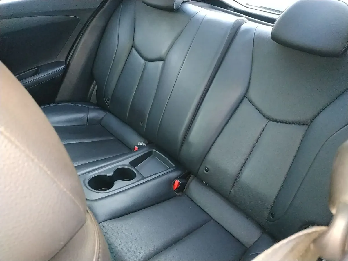 2012 Hyundai Veloster 1.6T 204HP L4 6AT,autocango,china used car exporter,china ev exporter,chinese used car exporter,chinese used ev exporter