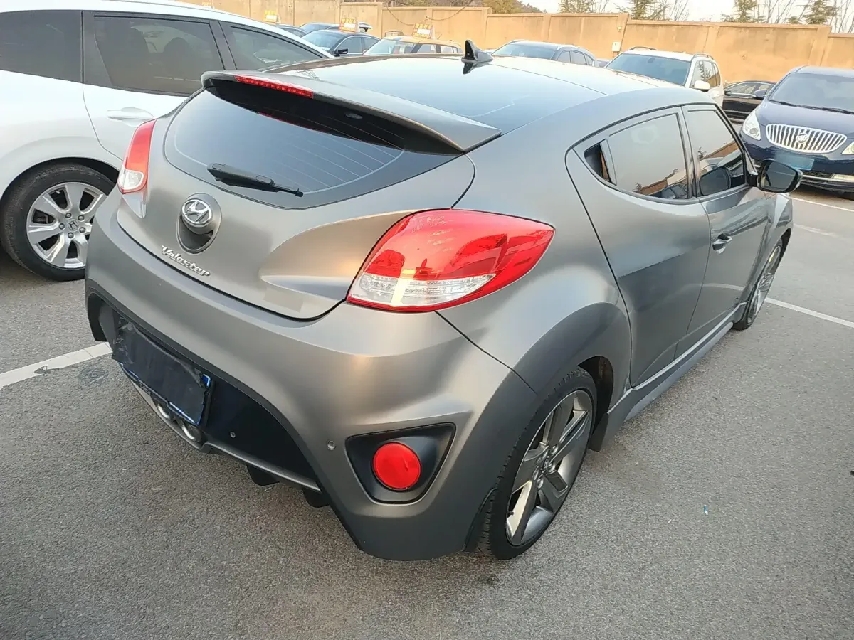 2012 Hyundai Veloster 1.6T 204HP L4 6AT,autocango,china used car exporter,china ev exporter,chinese used car exporter,chinese used ev exporter