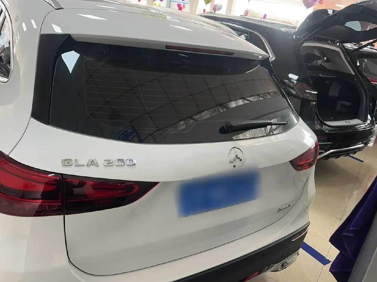 2024 Mercedes-Benz GLA Class 1.3T 163HP L4 7DCT,autocango,china used car exporter,china ev exporter,chinese used car exporter,chinese used ev exporter