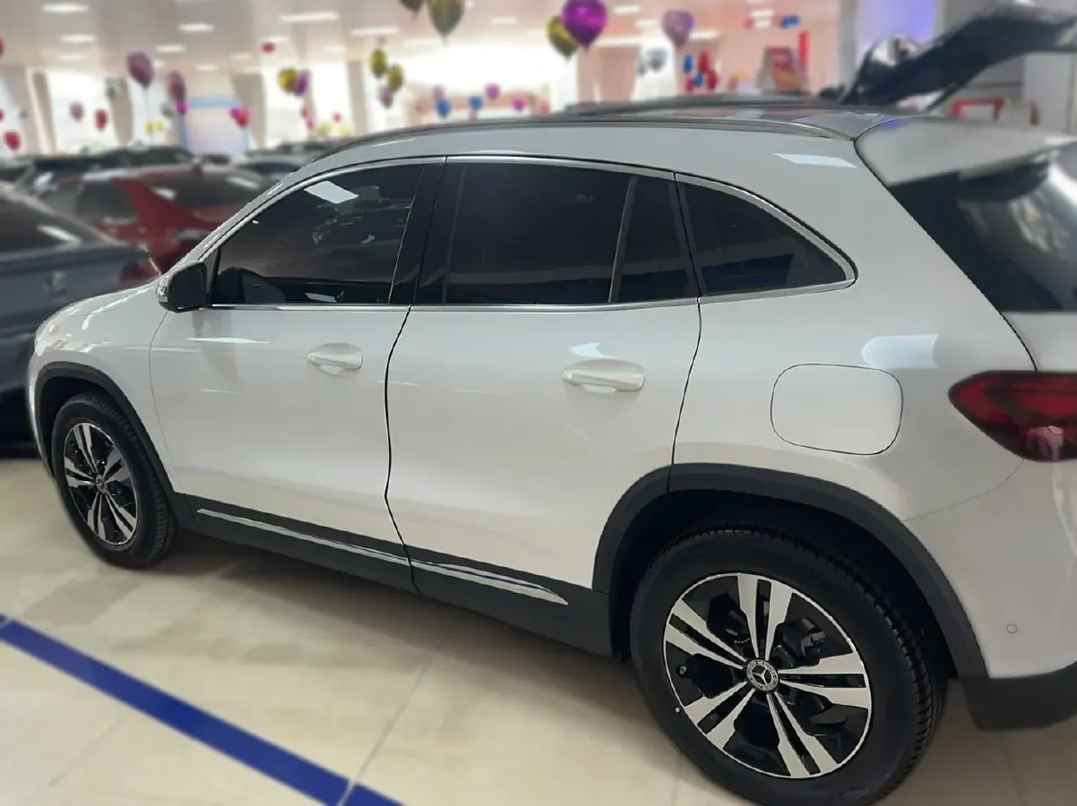 2024 Mercedes-Benz GLA Class 1.3T 163HP L4 7DCT,autocango,china used car exporter,china ev exporter,chinese used car exporter,chinese used ev exporter